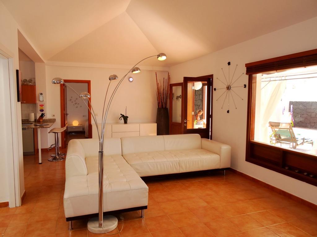 Happy Villa Con Piscina Privada プラヤ・ブランカ エクステリア 写真